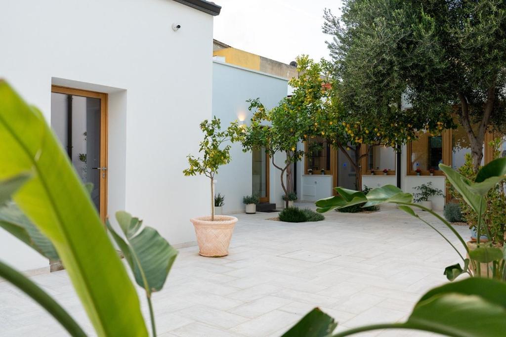 Habitart Hotel Monserrato Bagian luar foto